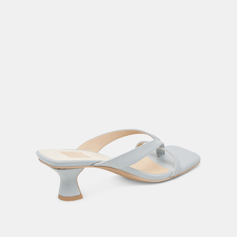 brevel wide heels hellblaues leder